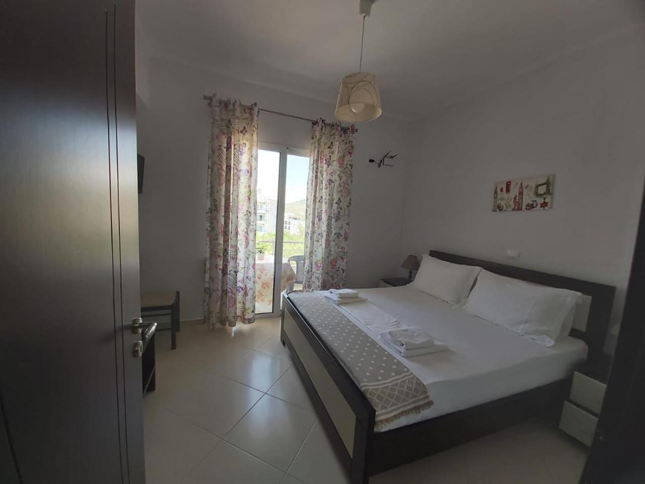 Myksamil Apartments ภายนอก รูปภาพ